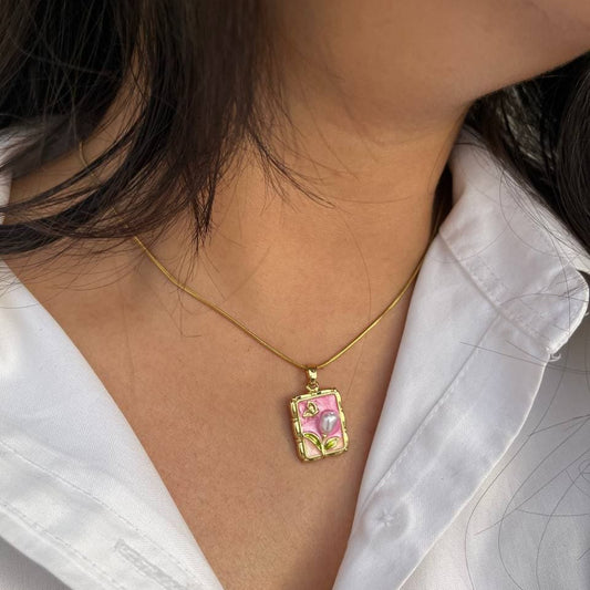 Dreaming in Pink Necklace