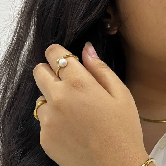 Pearlux Ring