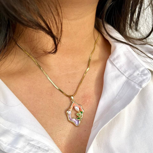 Petal and Pearl Necklace