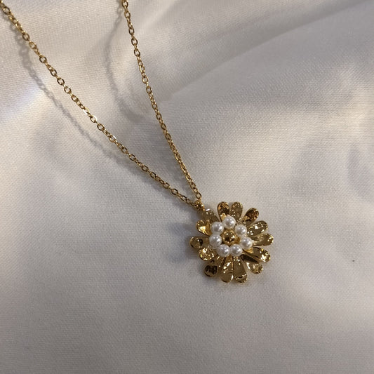 Bloom Necklace