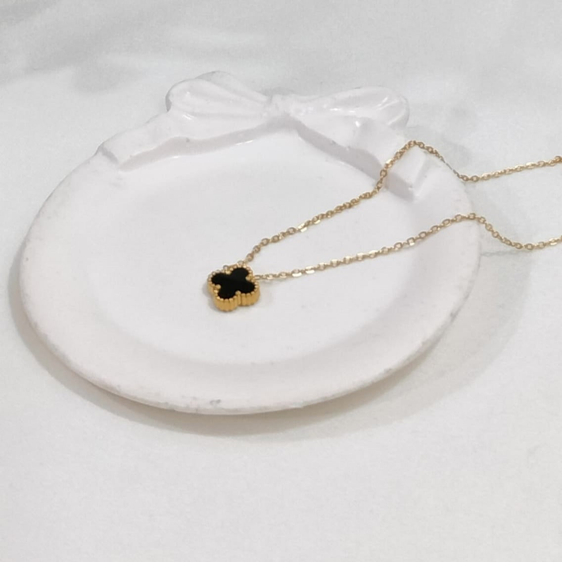 Clover Reversible Necklace