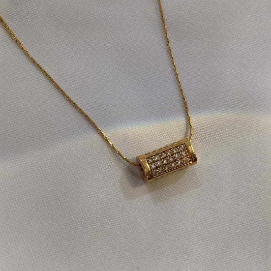 Golden Glimmer Necklace
