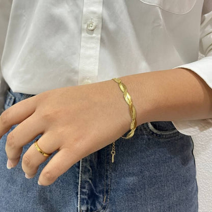 Golden tangle Bracelet