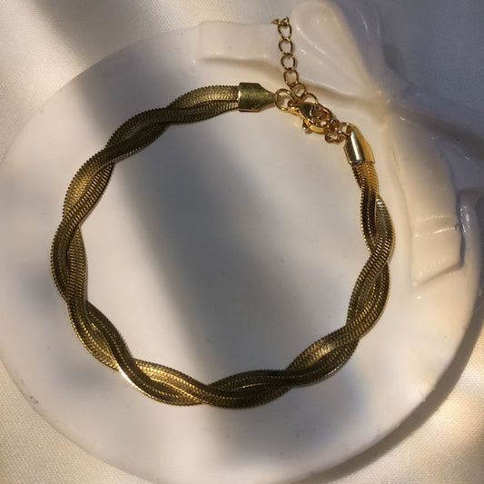 Golden tangle Bracelet