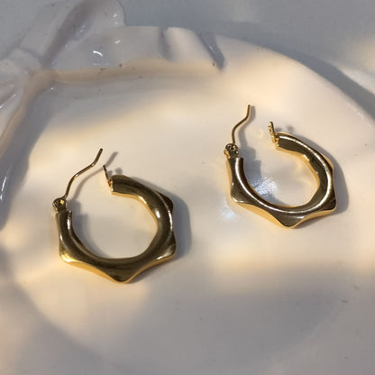 Hexaglow Earrings