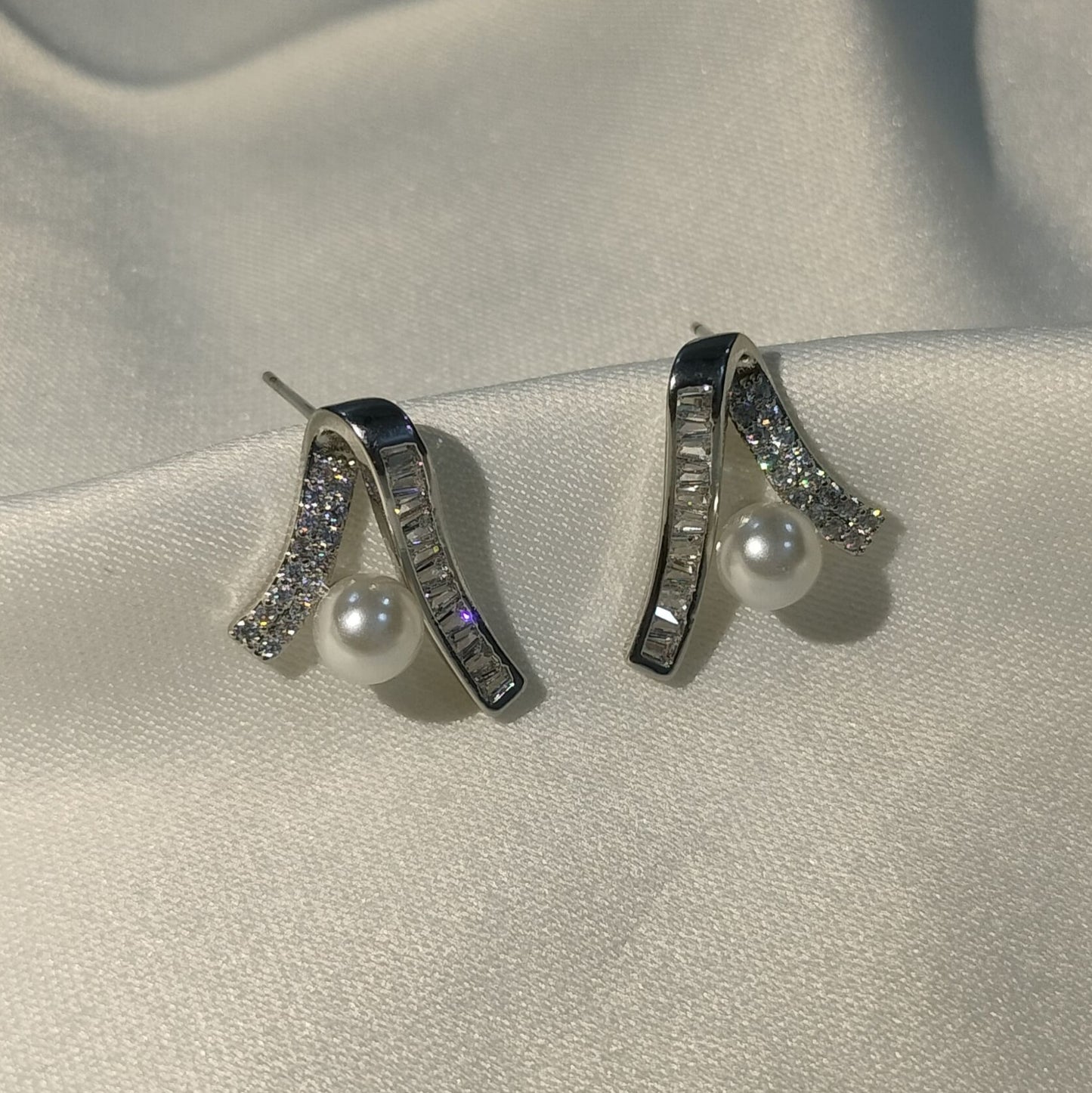 Moonlace Earrings