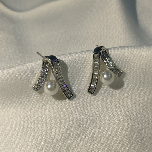 Moonlace Earrings