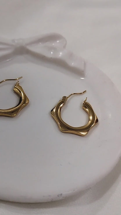 Hexaglow Earrings