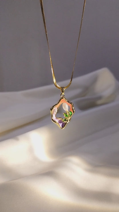 Petal and Pearl Necklace