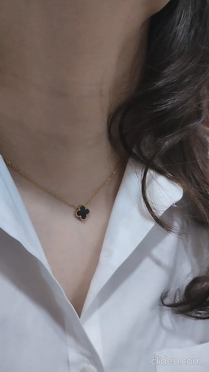 Clover Reversible Necklace