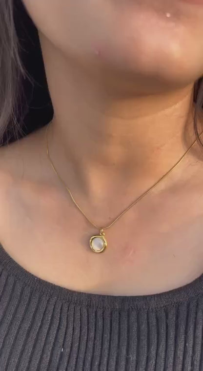 Sunlit Necklace