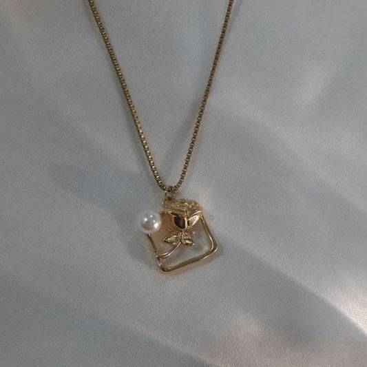 Roseletter Necklace