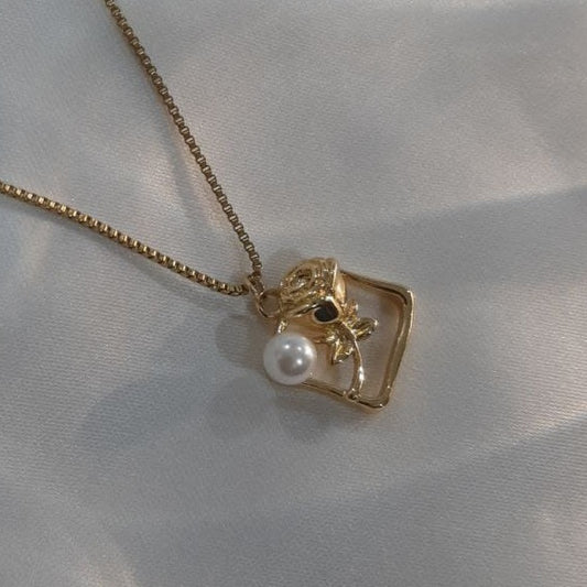 Roseletter Necklace